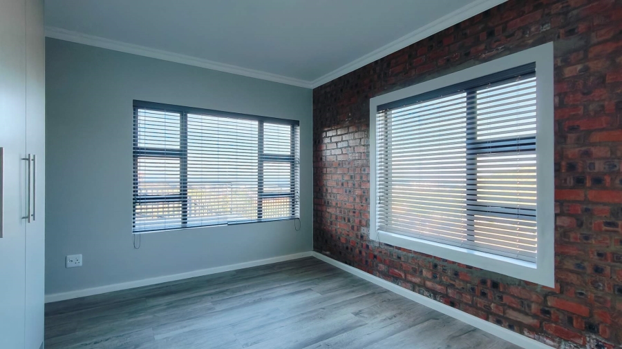 To Let 3 Bedroom Property for Rent in Island View Western Cape